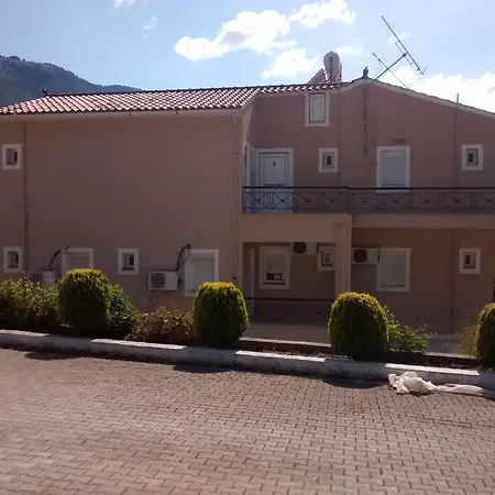Leonidas Apartman *