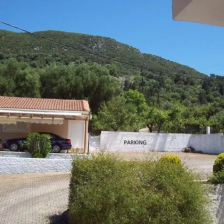 Leonidas Studios Sami (Kefalonia)