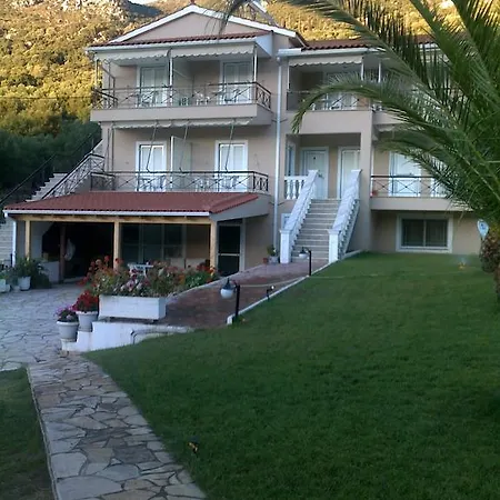 Apartment Leonidas Studios Sami (Kefalonia)