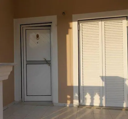 Apartamento Leonidas *